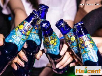 燕京啤酒漓泉公司推出新品“小蓝妖”